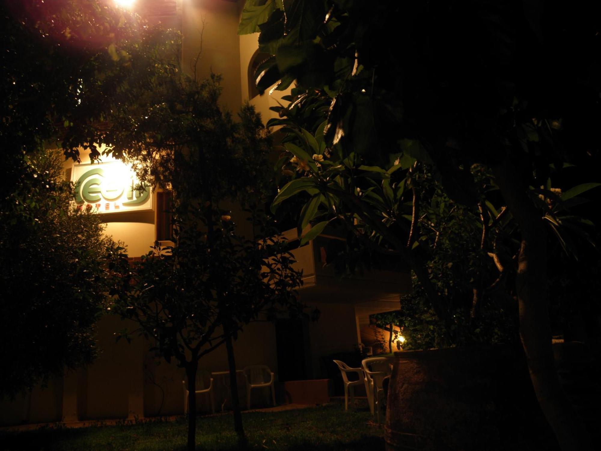 Megim Hotel Παλαιοχώρα Εξωτερικό φωτογραφία