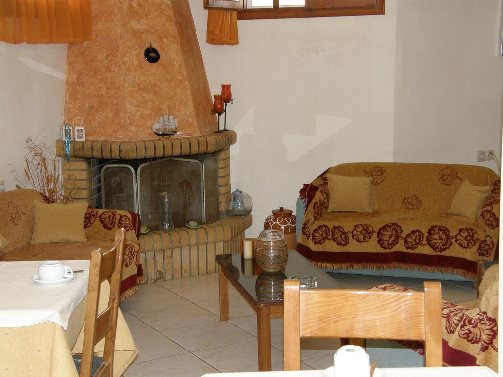 Megim Hotel Παλαιοχώρα Εξωτερικό φωτογραφία