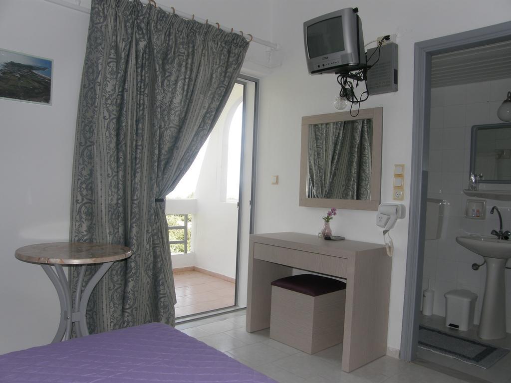 Megim Hotel Παλαιοχώρα Εξωτερικό φωτογραφία